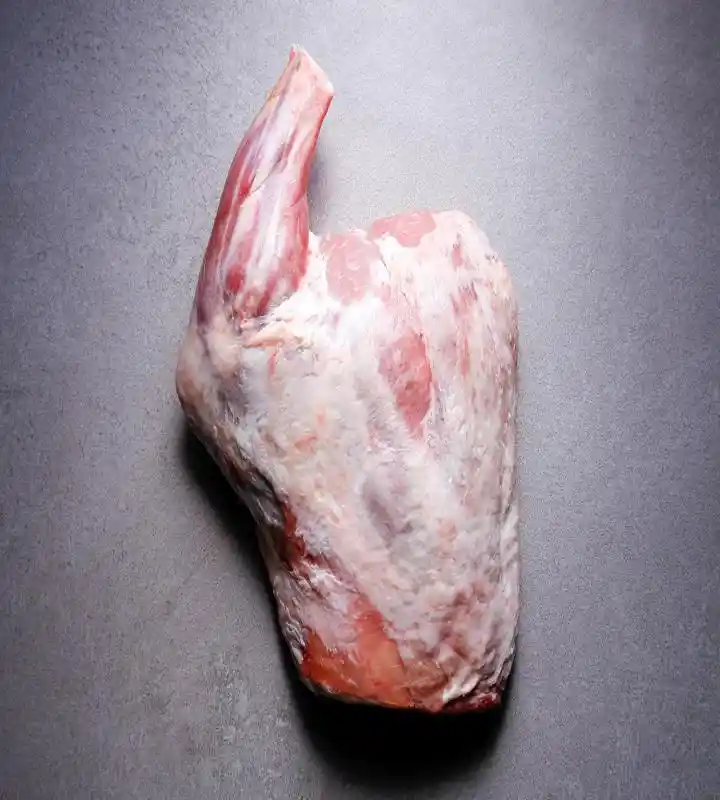 Lamb Shoulder Bone In